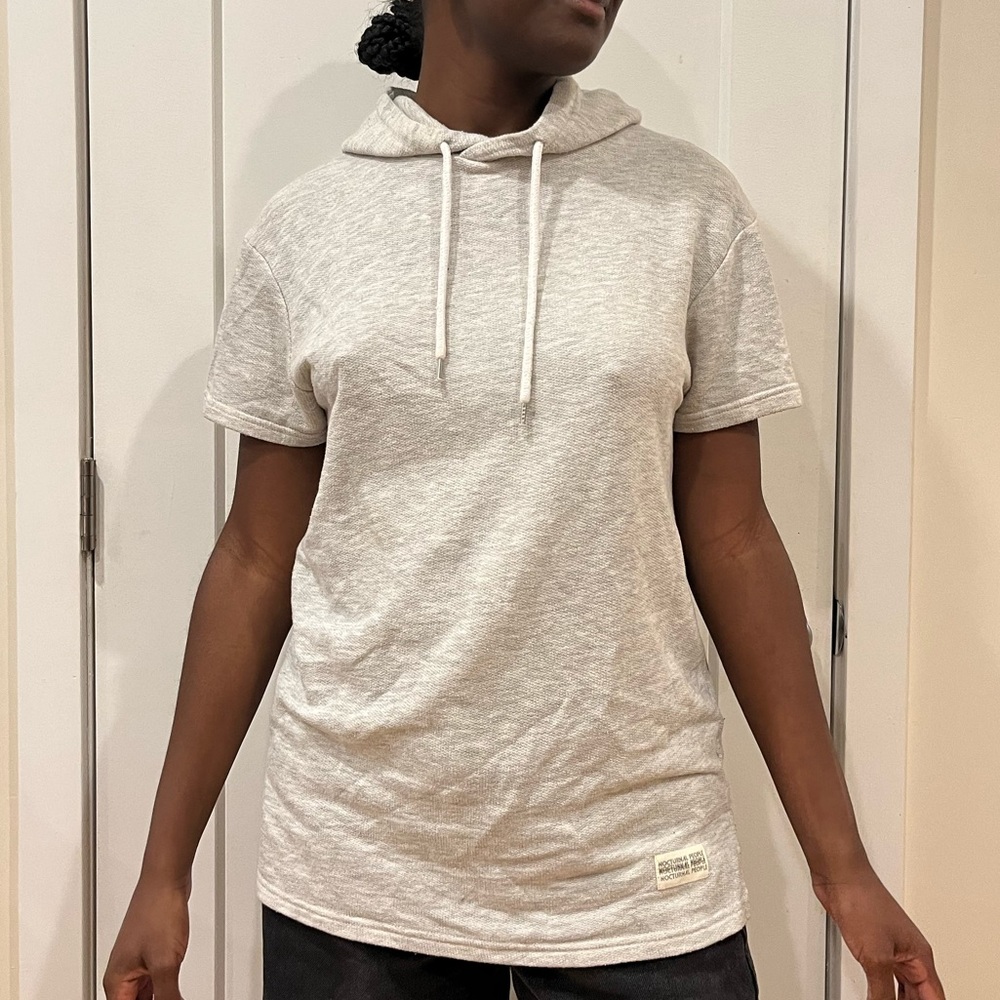 soft grey short sleeve hoodie. Primark “men’s” size medium